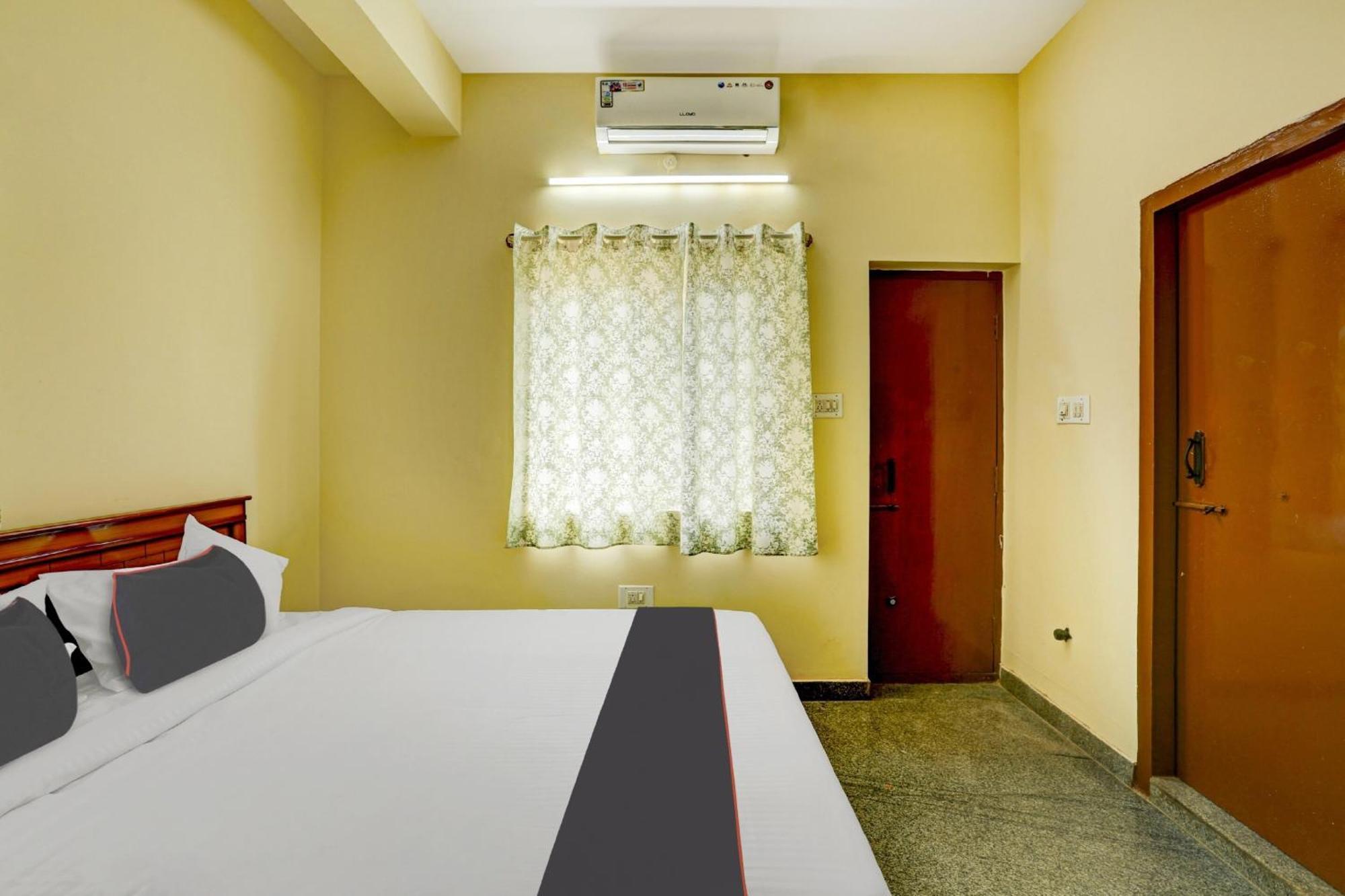 Collection O Relax Stay Apartments Bangalore Exterior photo